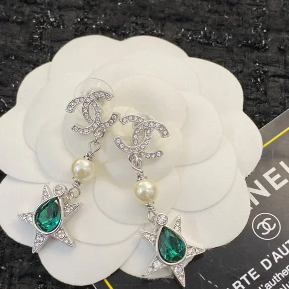 Chanel earrings - Picture 3 of 4